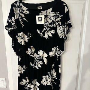Anne Klein NWT Floral Print Dress